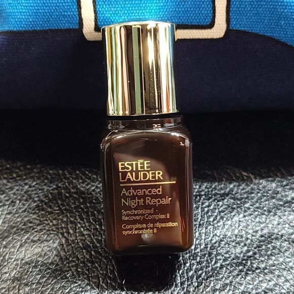 New Estée Lauder Advances Night Repair 5 pc Kit - Picture 4 of 9